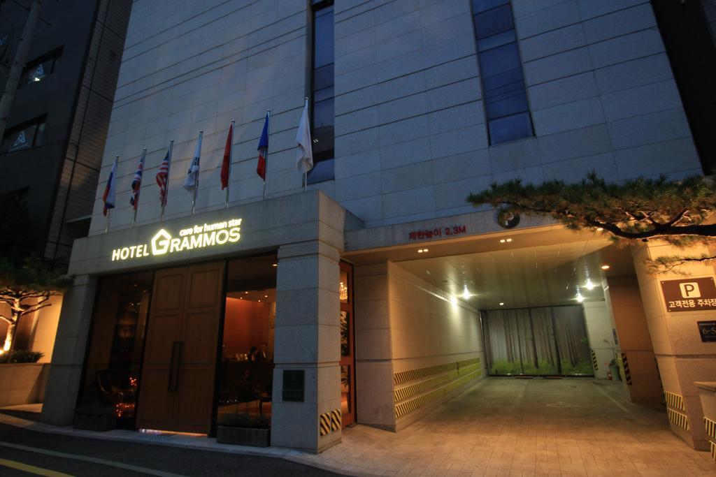 Grammos Hotel Seul Exterior foto